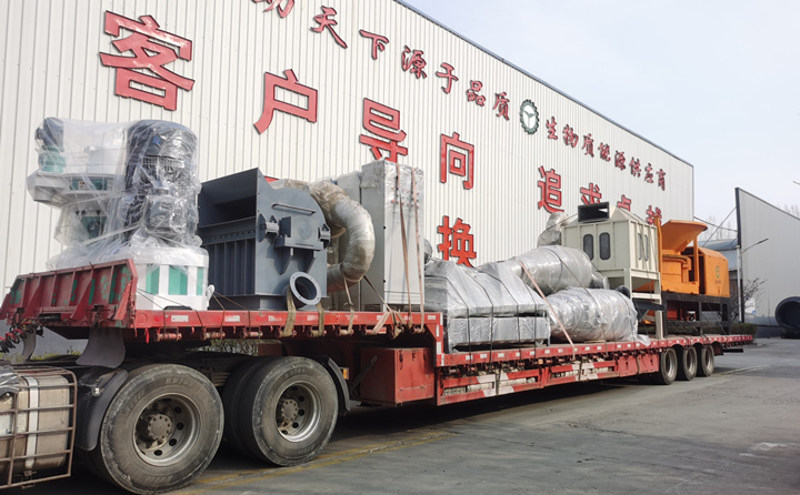 由于山東顆粒機質量與價格并存，在市場的所占比例越來越大，越來越多的客戶選擇與山東顆粒機廠家合作，購買鋸末顆粒機、破碎機、粉碎機等設備。